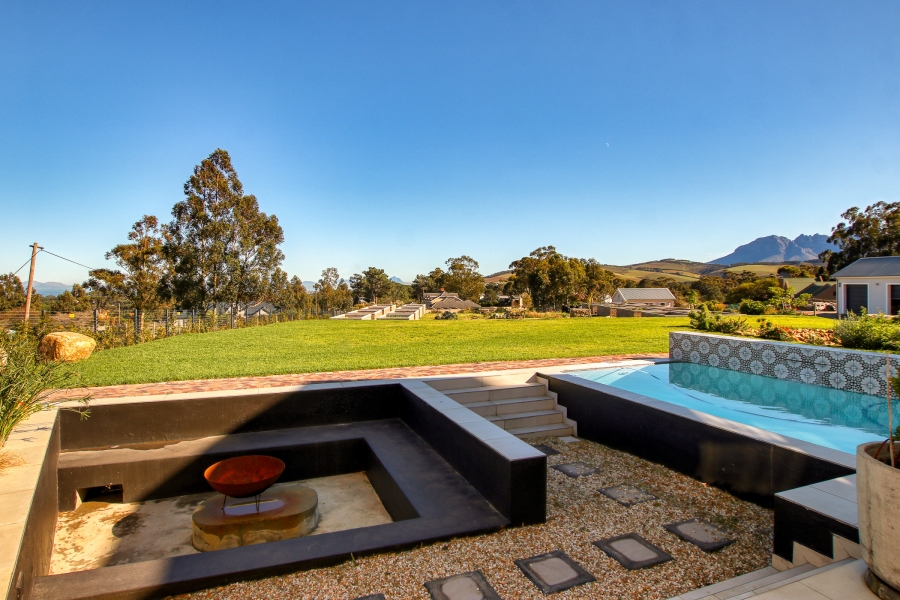 8 Bedroom Property for Sale in High Riding Country Estate Western Cape